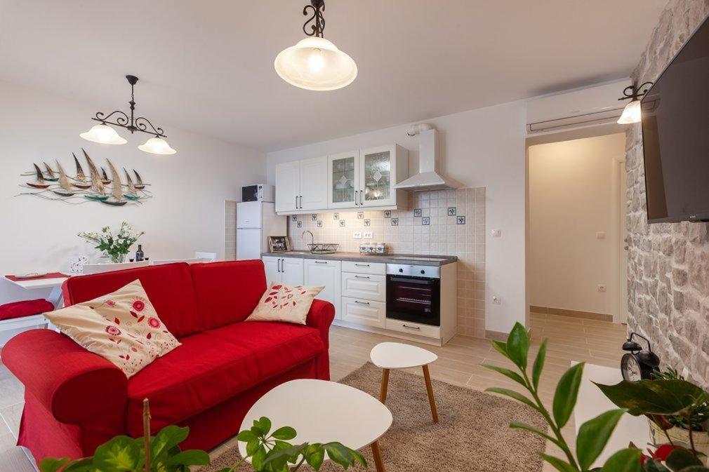 Apartmani Mirona - Tucepi Ngoại thất bức ảnh